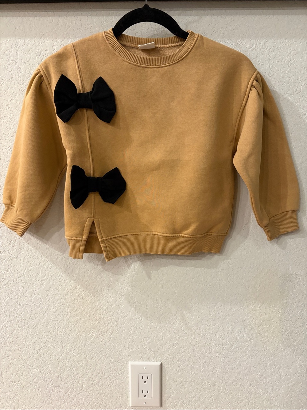 Zara beige/caramel brown Sweatshirt with Black Bow Accents and slit on side